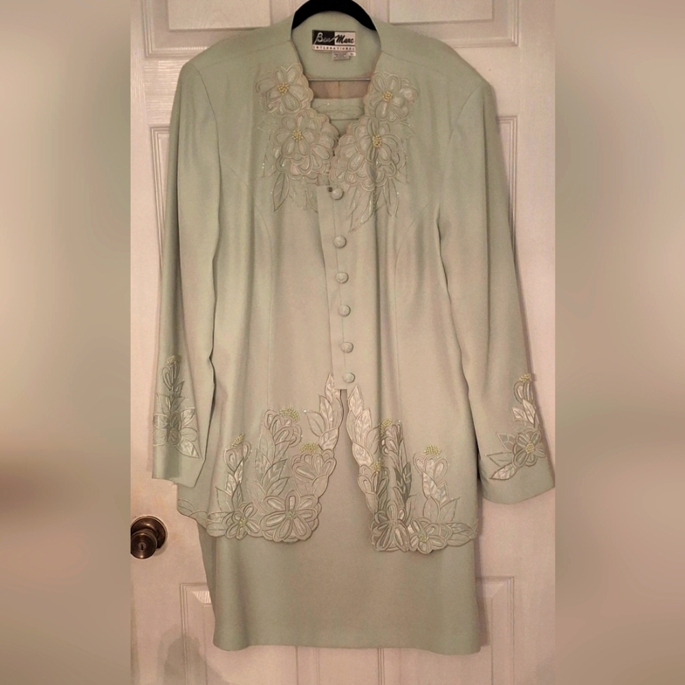 Ben Marc International Pastel Green Embroidered Women's Coat
